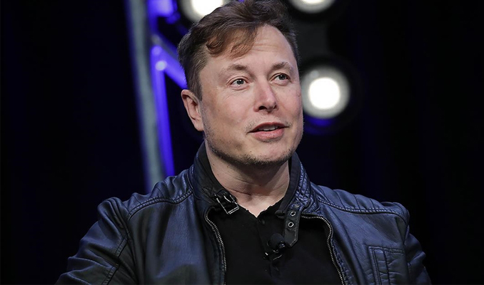 Elon Musk, Twitter çalışanlarının yarısını işten çıkaracak