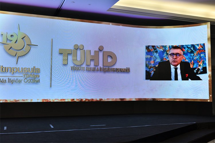 Dijital Anadolu Projesi Altın Pusula’dan ödülle döndü