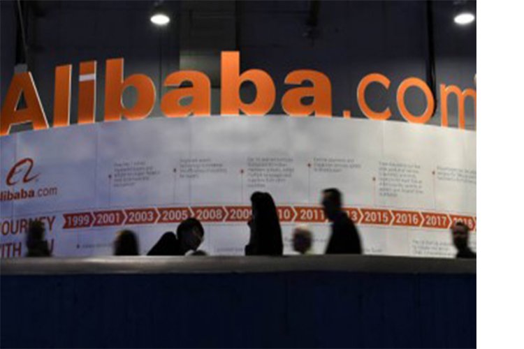 Alibaba’dan sürücüsüz kamyon hamlesi