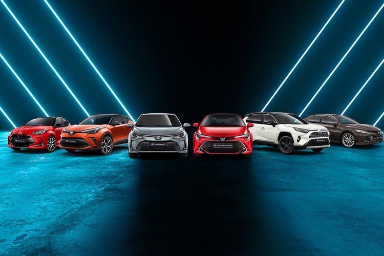 Toyota tarihindeki en yüksek aylık satış adedine imza attı
