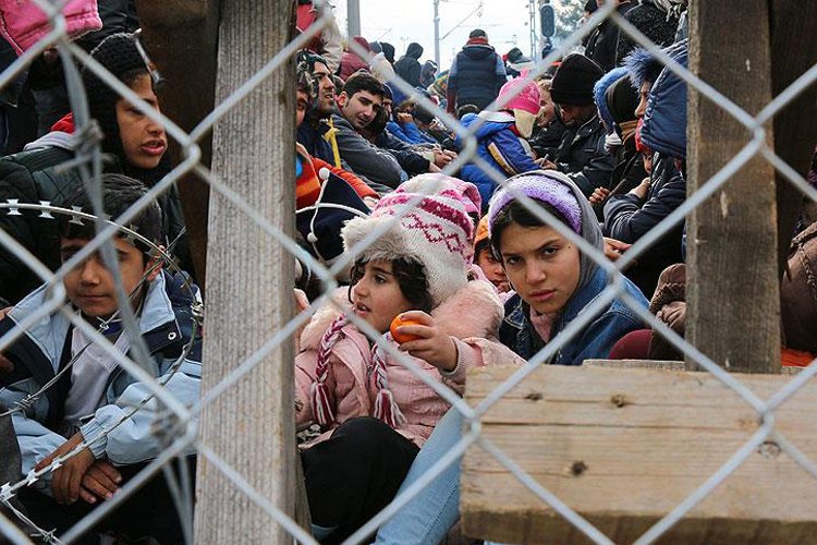 AB’den Türkiye’ye ‘mülteciler için 3 milyar euro’luk destek’ planı