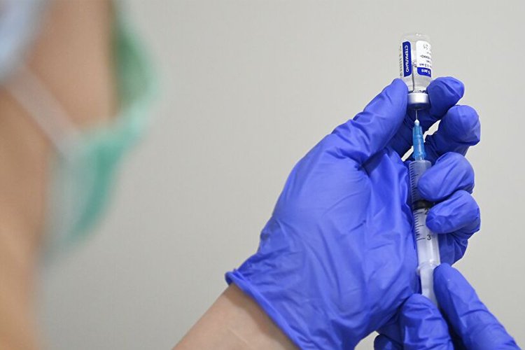 Rusya’da yeni aşının klinik araştırmasına başlandı