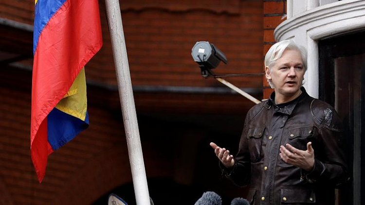 Ekvador, Julian Assange’ın vatandaşlığını iptal etti