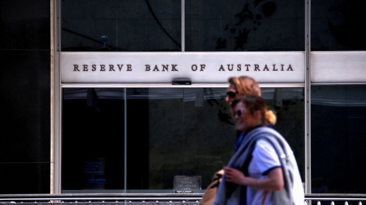 Avustralya Merkez Bankası şaşırttı