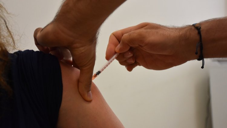 ‘İkinci risk grubu, tek doz aşı olmuş olanlar’