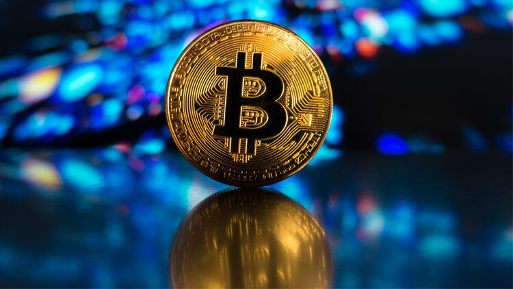 Bitcoin balinaları kripto para stokluyor