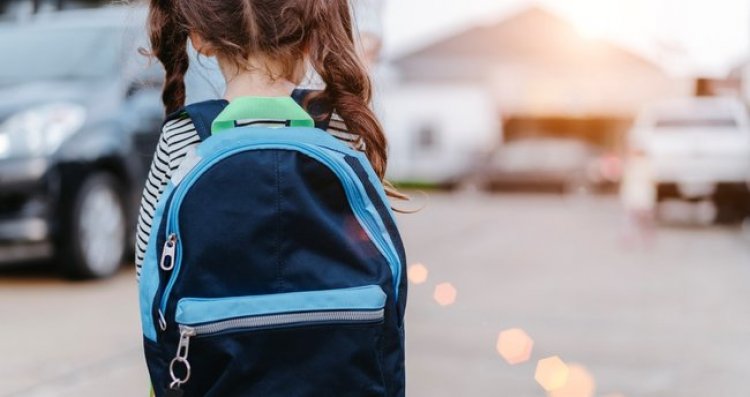 Okullar açılıyor: Bir okul çantası kaça doluyor?