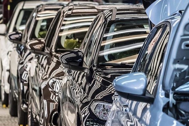 Avrupa’da otomobil satışları son 28 yılın en düşük seviyesine indi
