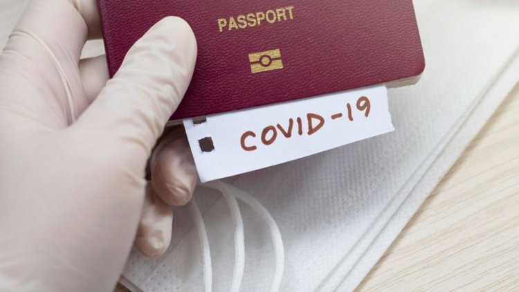 Aşı pasaportunu alan yurtdışı seyahatine çıkıyor