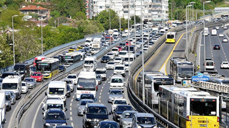Trafik sigortası yönetmeliği değişti: Yüzde 25 artacak