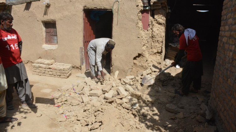 Pakistan’daki depremde 20 kişi hayatını kaybetti