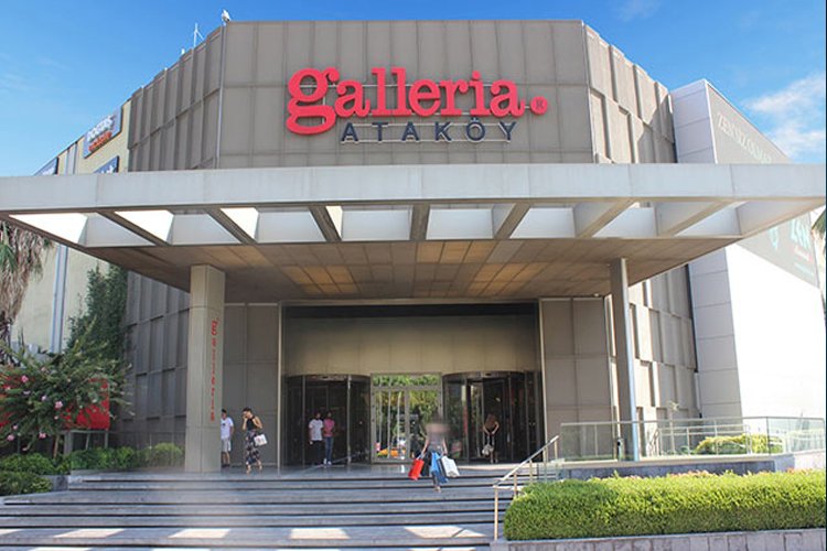 Türkiye’nin ilk AVM’si Galleria yıkılıyor
