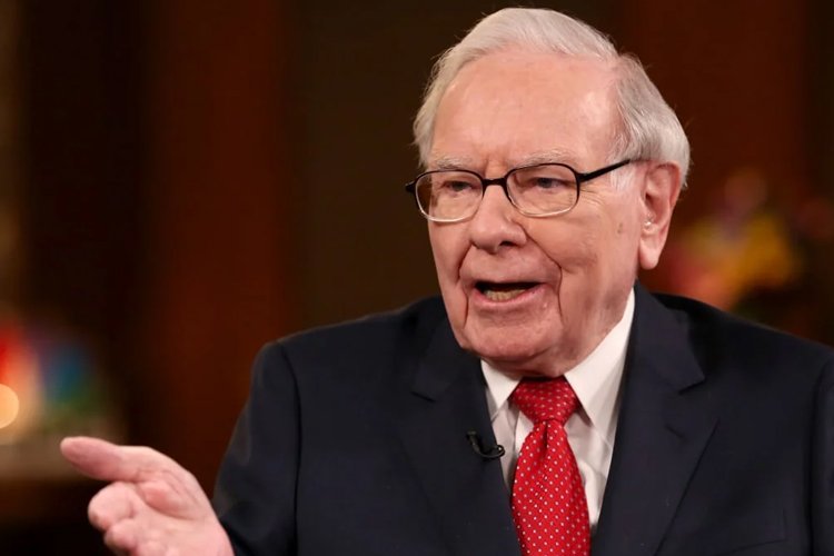 Warren Buffett’ın nakit gelirleri rekor seviyede