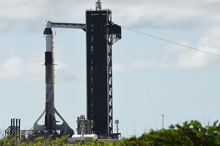 SpaceX kapsülü 199 günün ardından Meksika Körfezi’ne indi