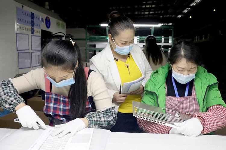 Çin’de işsizlik oranı yüzde 4.9’a geriledi
