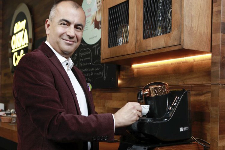 Arzum Çinlilere Türk kahvesi içirmeyi hedefliyor