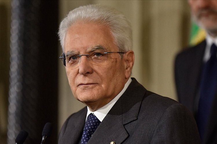 İtalya’da cumhurbaşkanlığına yeniden Sergio Mattarella seçildi