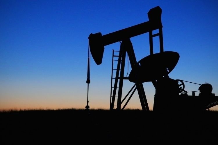 Libya’daki Şerara ve El-Fil petrol sahalarında üretim durduruldu