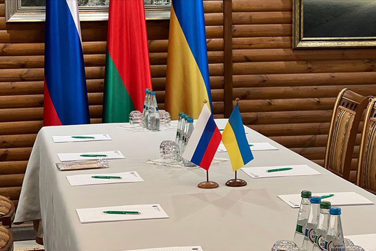 Rusya ve Ukrayna bugün bir kez daha masaya oturacak