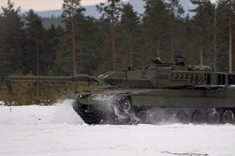 Almanya, Ukrayna’ya 50 Leopard tankı verecek!