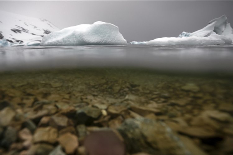 Antarktika’da ilk kez büyük miktarda su bulundu