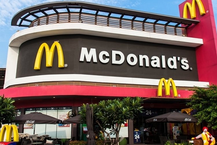 Türkiye’deki McDonald’s’lar satıldı
