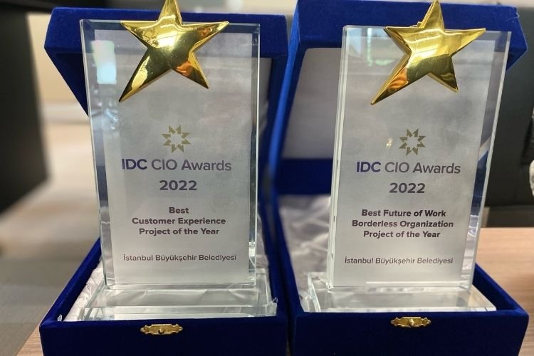 İstanbul Senin’e IDC’den 2 birincilik ödülü