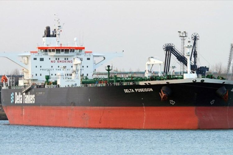İran, iki Yunan petrol tankerini alıkoydu