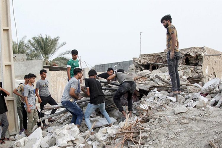 İran’da büyüklüğü 6’nın üstündeki üç depremde 5 kişi öldü