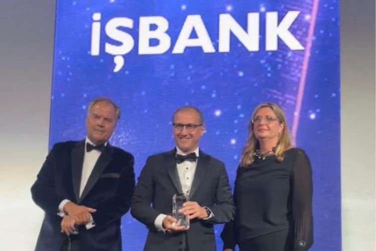 İş Bankası’na en iyi dijital banka ödülü