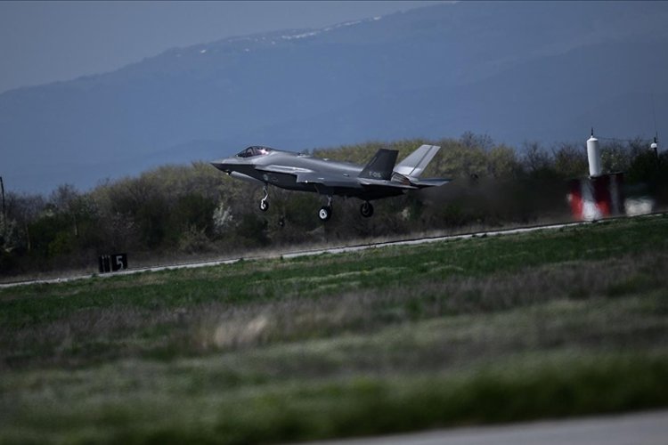 Yunanistan ABD’den F-35 savaş uçağı istedi