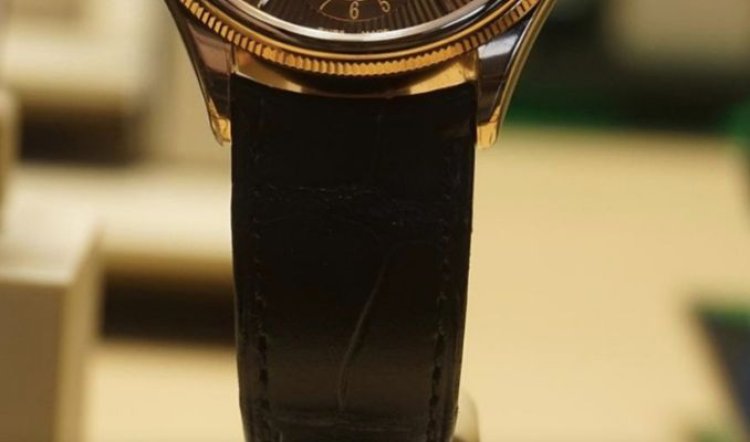 Hitler’in saati 1,1 milyon dolara satıldı