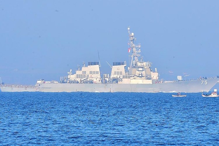 ABD savaş gemileri ve uçakları Tayvan Boğazı’nda