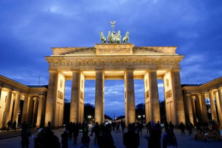 Almanlardan çağrı: Enerji fiyatları düşmezse ekonomi çökecek