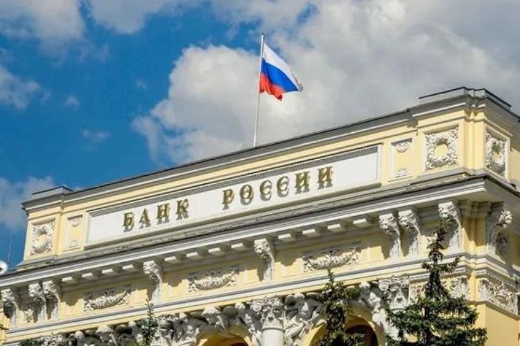 Rus bankaları 1,5 trilyon ruble zarar yazdı