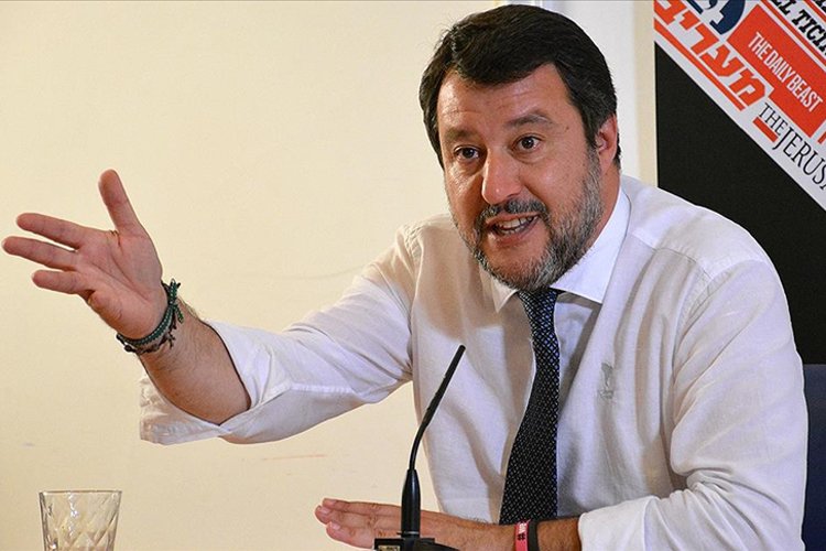 Salvini, Rusya’ya uygulanan yaptırımlara karşı çıkıyor