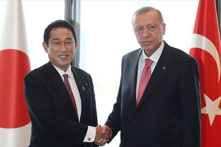 Cumhurbaşkanı Erdoğan Japonya Başbakanı Kişida’yla görüştü