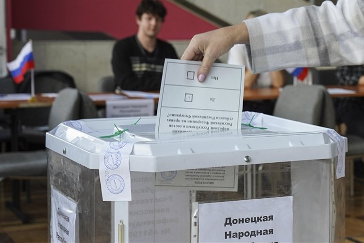 Ukrayna’daki ayrılıkçıların referandumunda sürpriz çıkmadı