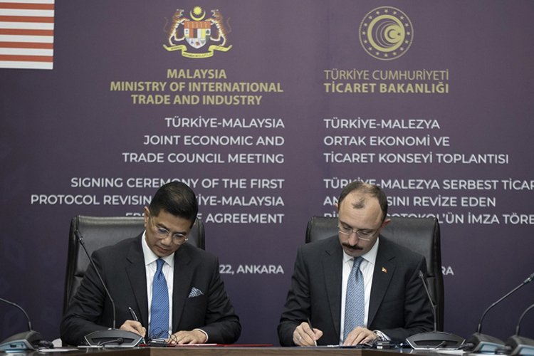 Türkiye ve Malezya’nın Serbest Ticaret Anlaşması  revize edildi