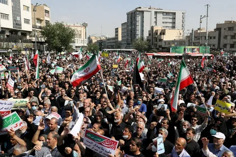 İran’da protestolar devam ediyor