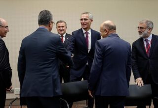NATO, Türk parlamenter grubu ile görüştü