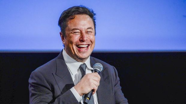 Elon Musk “en zengin kişi” unvanını kaybetti