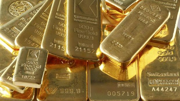 Altın risk iştahının artmasıyla geriliyor
