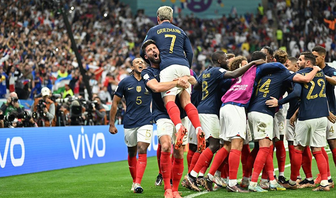 İngiltere’yi eleyen Fransa 7. kez yarı finalde