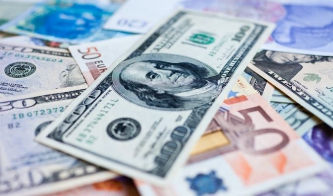 Dolar ve euroda sert hareket