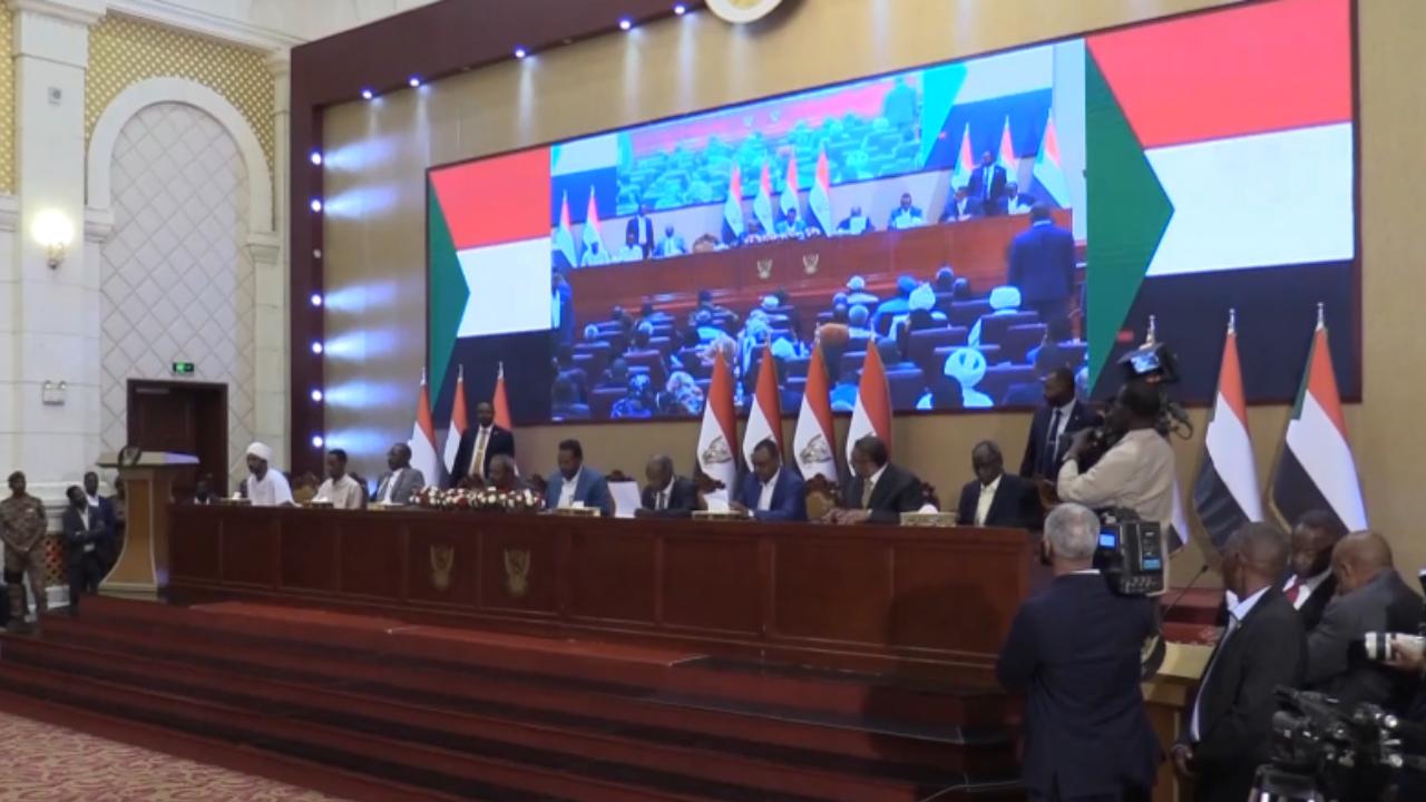 Arap Ekonomik Birliği Konseyi, Sudan’a yatırım çağrısında bulundu