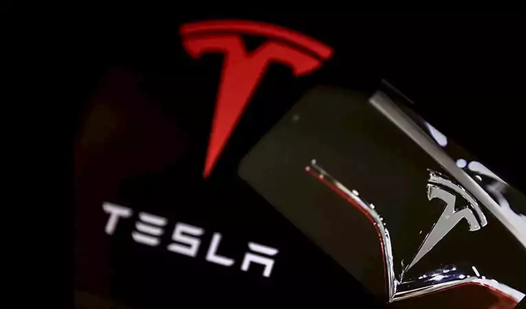 Tesla’dan rekor gelir