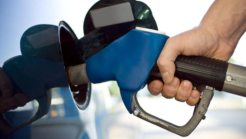 İtalya’dan AB’nin benzinli ve dizel otomobil kararına tepki!