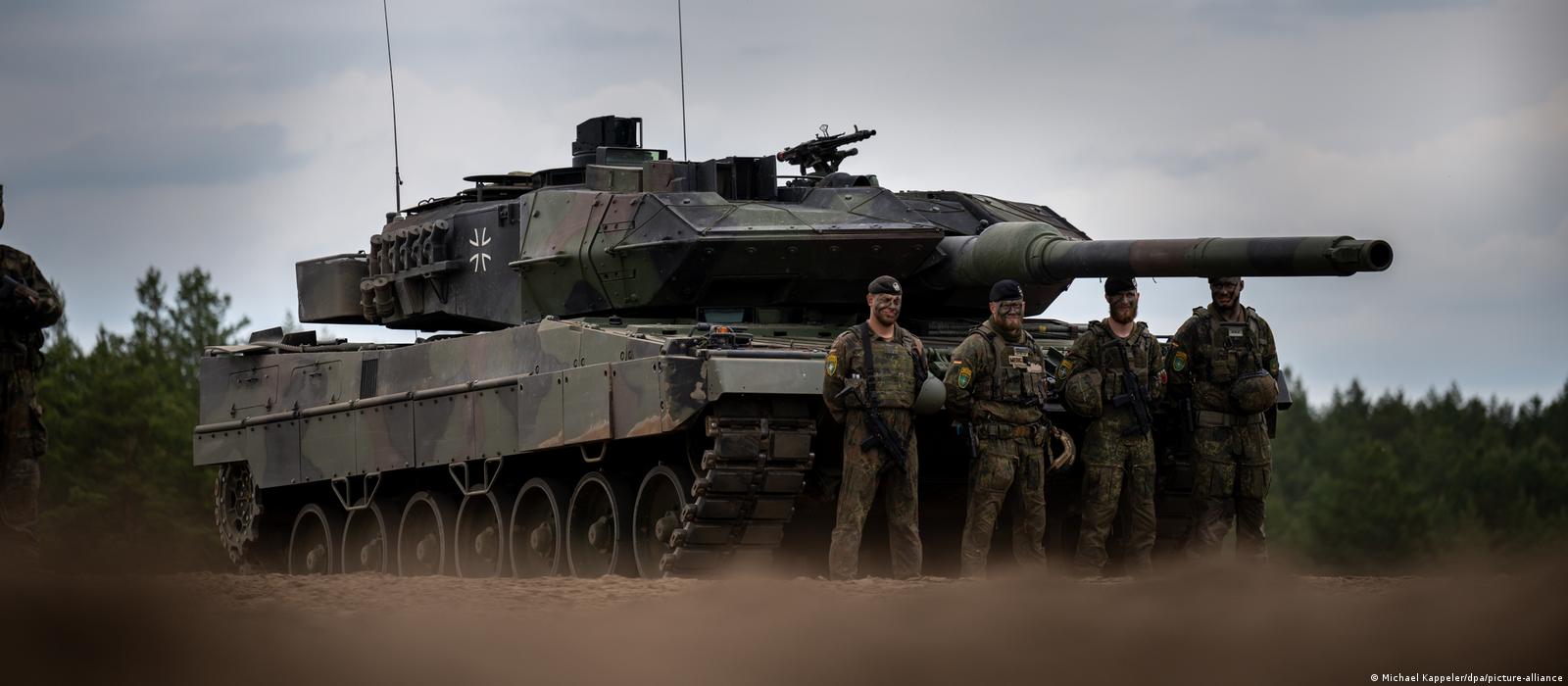 Polonya Leopard tankları için Almanya’dan izin isteyecek