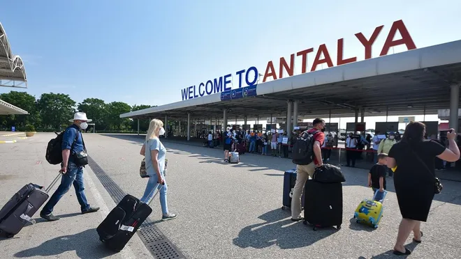 Antalya’ya gelen turist sayısında tüm zamanların rekoru kırıldı
